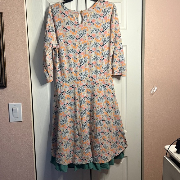 Matilda Jane Floral Dress with Green Accents size L - Picture 7 of 9